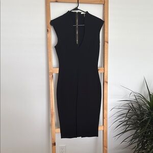 Elegant Black Sleeveless Dress